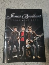 Jonas Brothers 2009 WORLD TOUR PROGRAM CONCERT BOOK SOUVENIR POP MUSIC BLACK