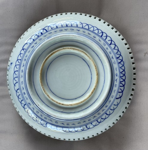 Large Antique Edo / Meiji Reticulated Blue & White Porcelain Bowl; 18th century - 第 3/13 張圖片