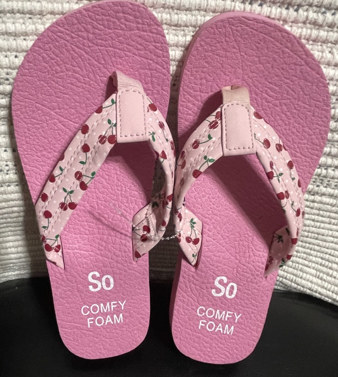 So Flip Flop Sandals ~ Womens Size 5-6 ~ Pink Cherry Print Comfy Foam NEW |  eBay