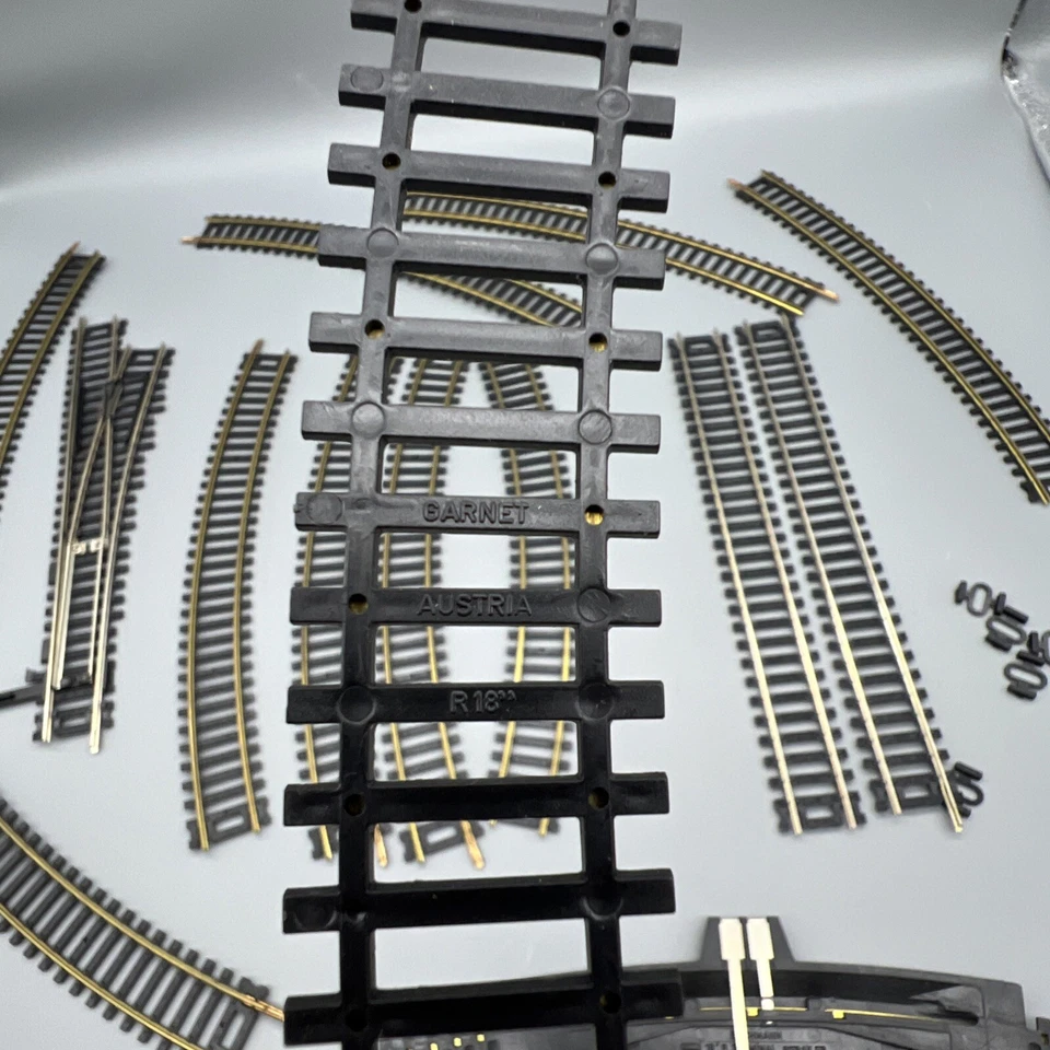 Vintage Lot Of Bachmann HO Railroad Tracks - Selling As Is, Plz See All Photos - Image 4 of 4