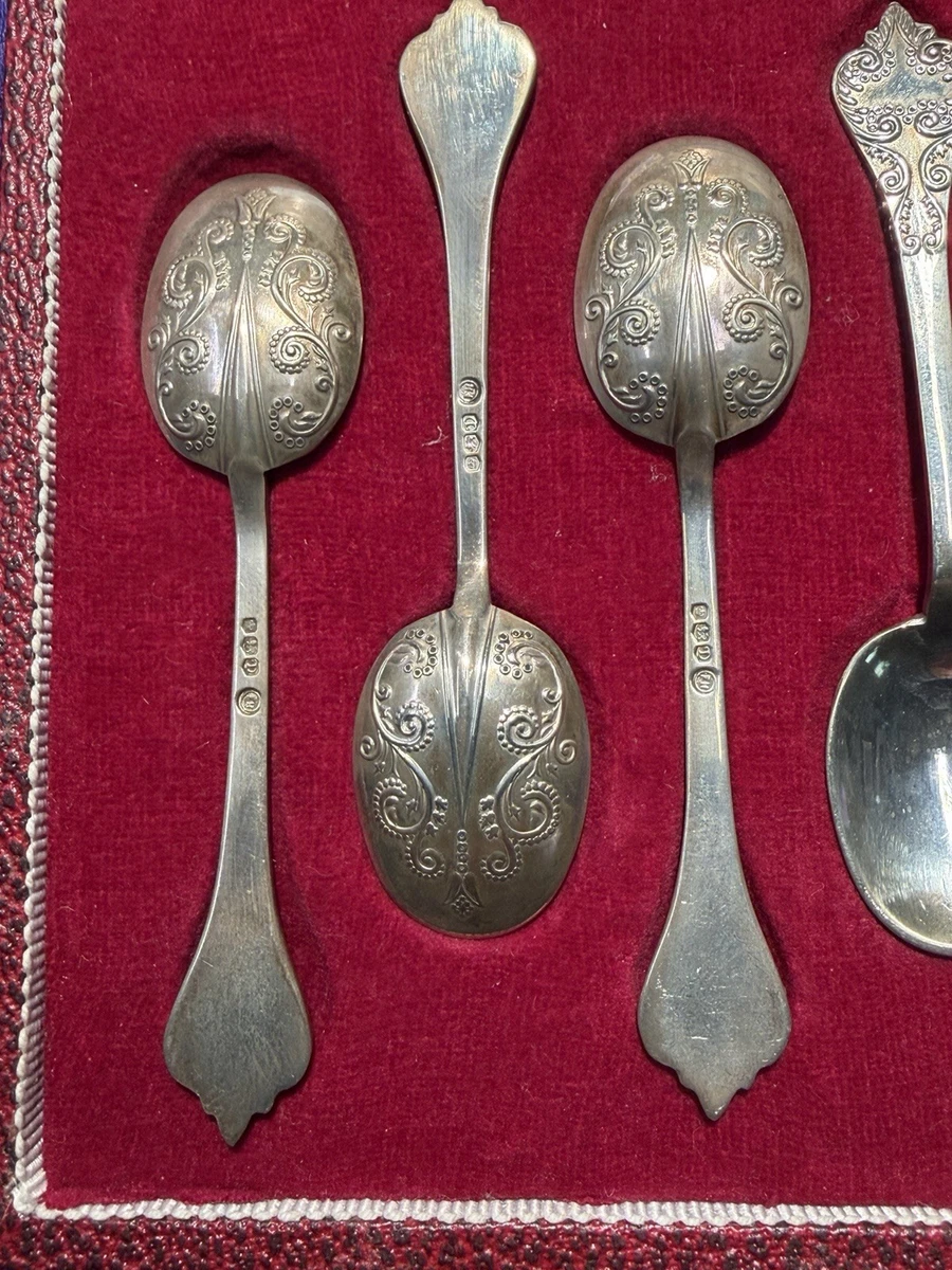 6 STERLING SILVER SPOONS IN CASE CHARLES II PATTERN 59.4g 9cm Sheffield 1971 FH