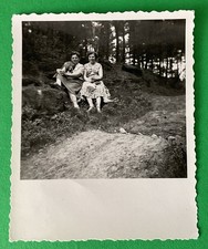 3015/Photo Black and White Two Very Pretty Women in Spa Waltersdorf 6x7.4cm.
