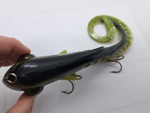 15.5" Musky Innovations Magnum Bull Dawg TRO Northern Pike Rubber Musky Lure - Picture 3 of 5