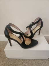 Robert Robert Black Heels Divine Size 36.5 Black Leather Womens Good Condition