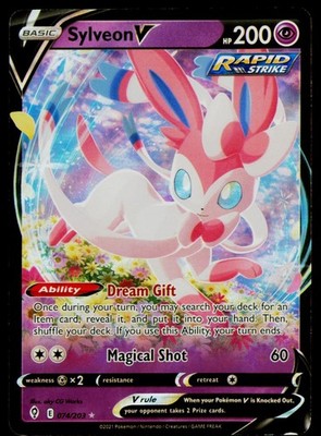 Sylveon V 074/203 SWSH07: Evolving Skies