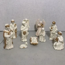 vintage nativity creche baby jesus in manger