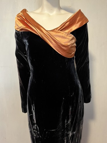 Green Velvet VTG Dress Movie Star Hollywood Handmade Gold Lining Off Shoulder S - Picture 2 of 16