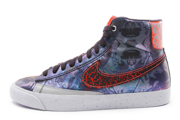 未使用・箱無しNIKE BLAZER MID AREA72 29cm Nike Blazer Mid QS Area 72 All Star Galaxy MultiColor Raygun