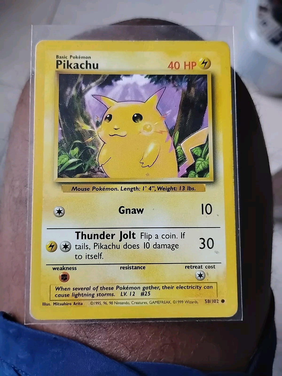 Pikachu Yellow Cheeks 1999 Base Set 1st Generation Pokemon Card Rare 58/102