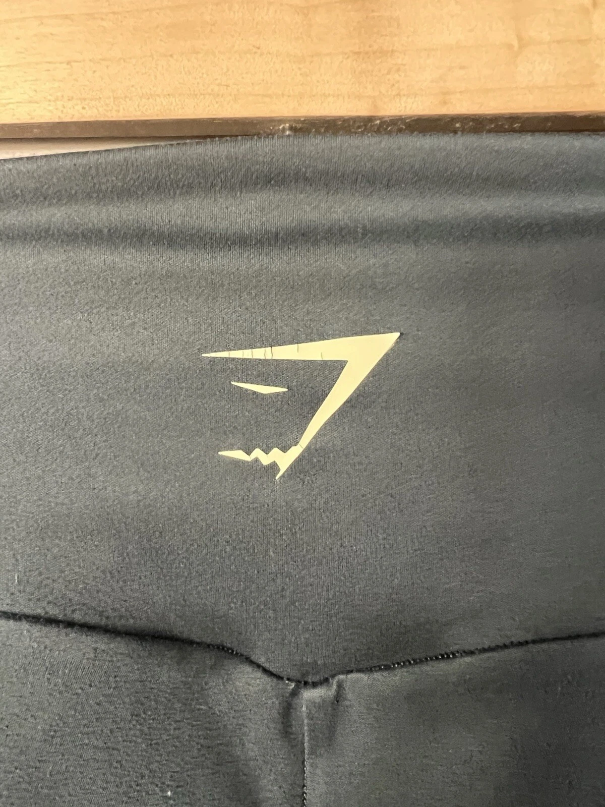 gymshark spell out logo leggings