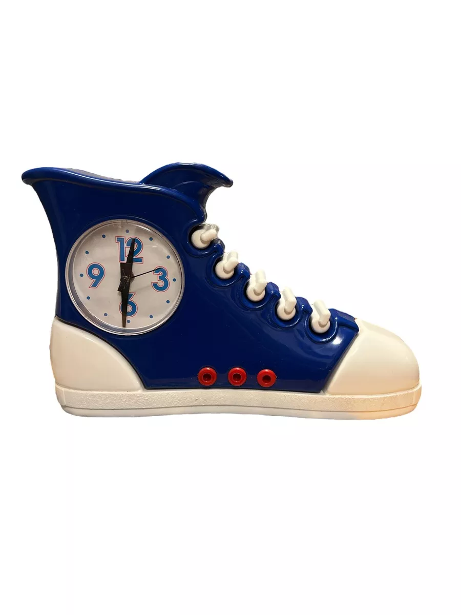 Converse clock new arrivals