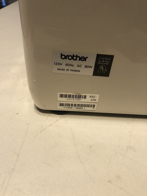 BROTHER XL-3100 Sewing Machine In Box With Pedal And Manual Excellent