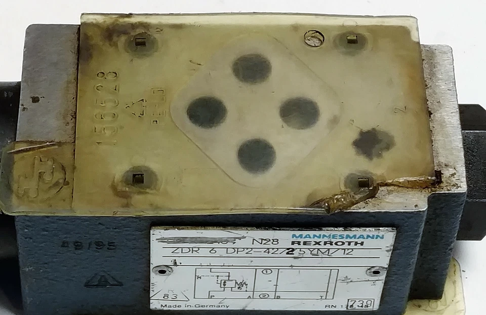 Válvula de alivio Rexroth ZDR6DP2-42/25YM/12 Foto 3 de 4