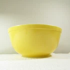 Vintage Pyrex Nesting Mixing Bowl 2.5 Qt Yellow #403
