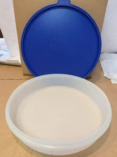 Tupperware 12" Round Pie Cookies Cupcake Keeper Container Blue Seal 2540A-4 USA