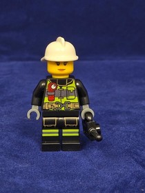 Lego City Fire Ladder Truck #60107 - Complete  see description