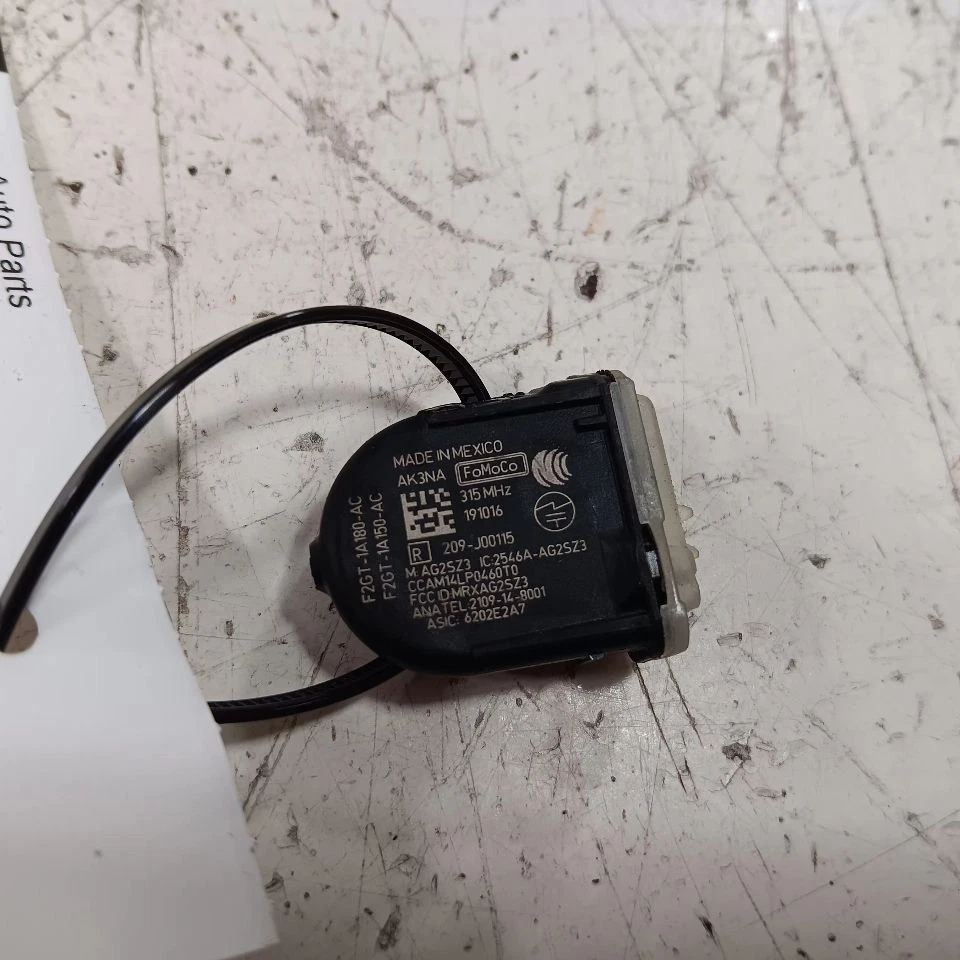 Sensor sistema monitor presión neumáticos Ford Ecosport TPMS 2018 2019 2020 2021 2022 Foto 3 de 4