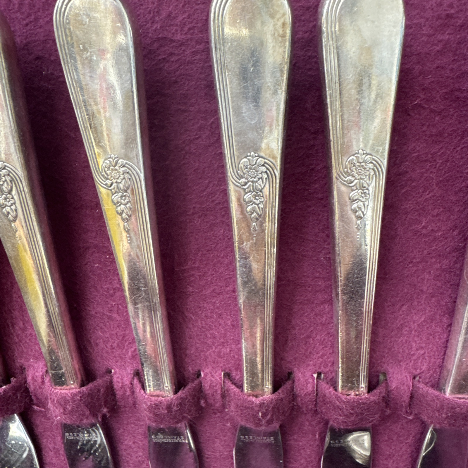 Vtg Holmes & Edwards Inlaid IS 1940's 48 Piece Silverware Set Youth Pattern