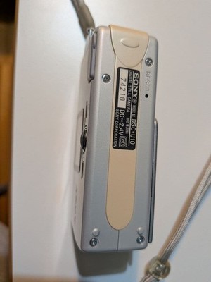 Sony Cyber-shot U DSC-U10 Compact Digital Camera with Box and