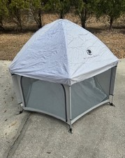 The California Beach Co. Baby Pop 'N Go Portable play yard w/ inflatable Mat