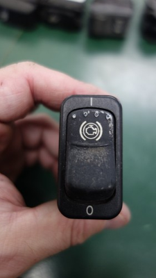 #ad PETERBILT ENGINE BRAKE ON OFF ROCKER SWITCH 16 09121 8C8EEF2A11 $50.00