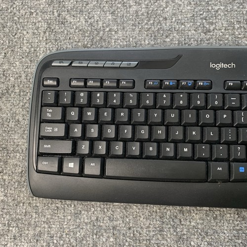 Logitech MK335 Wireless Keyboard and Mouse Combo “Missing Mouse USB” - Afbeelding 4 van 11