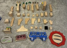 Thomas  Friends Huge Wooden Lot  100 Pieces Railways, Tracks, Bridges. ETC  