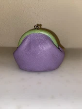 vintage Talbots Lavender/ Green leather change/coin purse Kiss closure