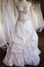 Taffeta Pick-up Ball Gown Wedding Dress David’s Bridal V9539 New!!