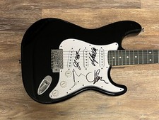 * DIRTY HONEY * signed electric guitar * WHEN I'M GONE * MARC LABELLE * * DIRTY HONEY * signed electric guitar * WHEN I'M GONE * MARC LABELLE *