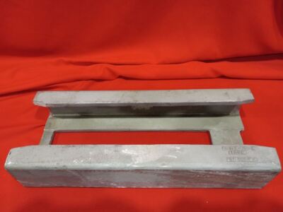 Alcon Industries E-117360-D Chain Guide 30.5''LG - HU ALLOY
