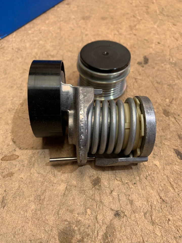 Audi Seat Skoda VW A1 A3 Alhambra Altea V-Ribbed Belt Set SKF VKMAF 31098 - Image 4 of 4