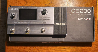 Mooer GE200 Multieffektpedal