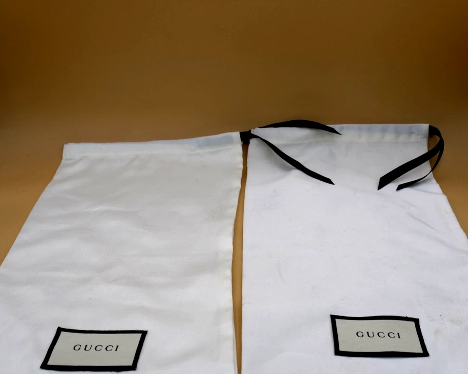 Gucci Bolsa antipolvo 8” X 17” Blanco Negro Logo Cordón Zapato Almacenamiento Cubierta Set oF 2 Foto 3 de 4