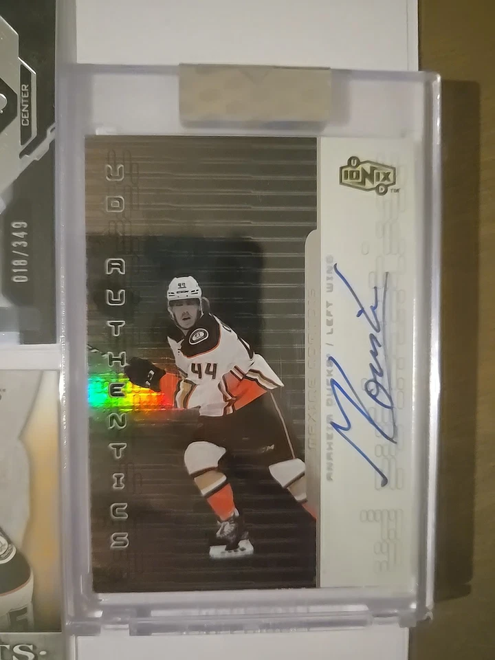 NHL Anaheim Ducks Lot. 2 Autos, 2 Jersey, 2 #'d, Young Guns, +. Zegras, Teemu, + - Image 2 of 4