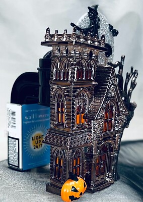 Bath & Body Works Haunted House Wallflower Fragrance Plug