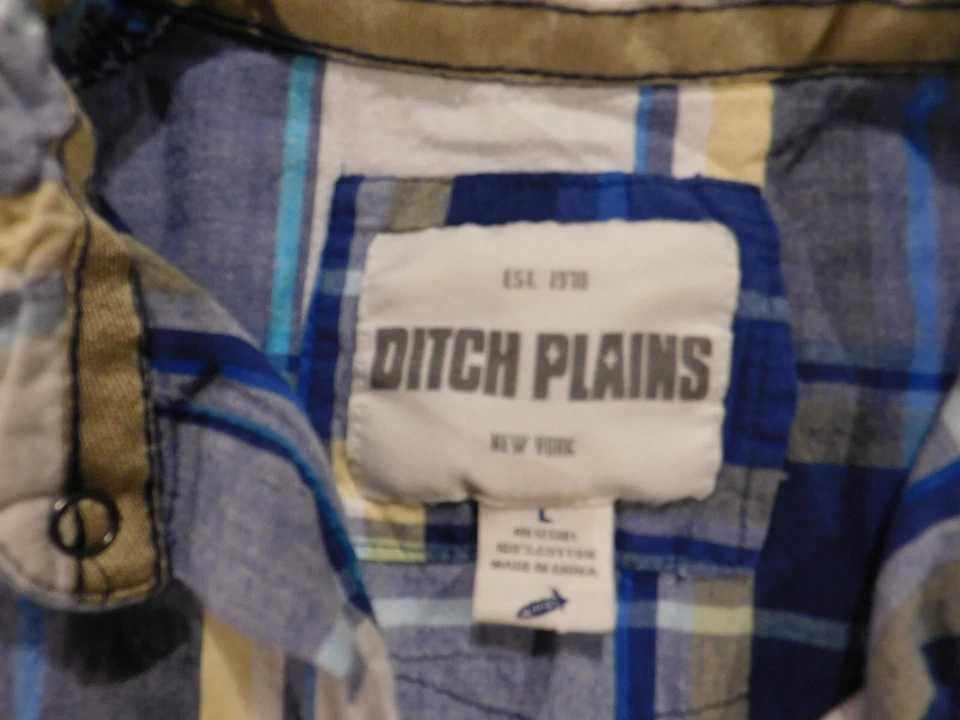 Ditch Plains Mens Shirt Large Blue plaid  button down - Image 4 of 4