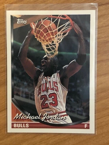 1993 Topps 23 Michael Jordan Chicago Bulls ERROR Birthday 4-3-68 vs 2-17-63