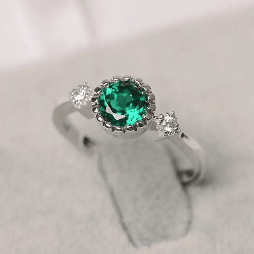 Three Stone 925 Sterling Silver Emerald Ring Lab Created Gemstone Women Ring