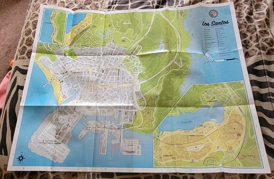 Grand Theft Auto V Los Santos Double-sided Map Poster - 26 x 22