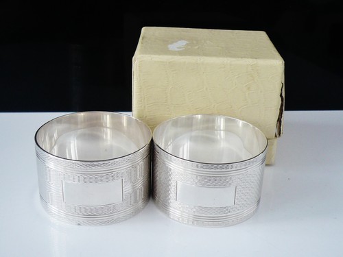Pair Cased Sterling Silver Napkin Rings, Bennett & Heron, Sheffield 1946 - Picture 6 of 12