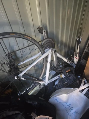 Specialized Allez Road Racing Bike