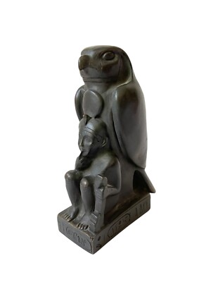 AGI Artisan Guild International Ramses II Egyptian Falcon God Horus Figurine