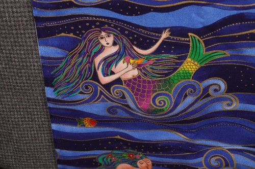 44"L x 44"W Clothworks Laurel Burch Ocean Songs Colorful Mermaids Sea Theme - Picture 6 of 13