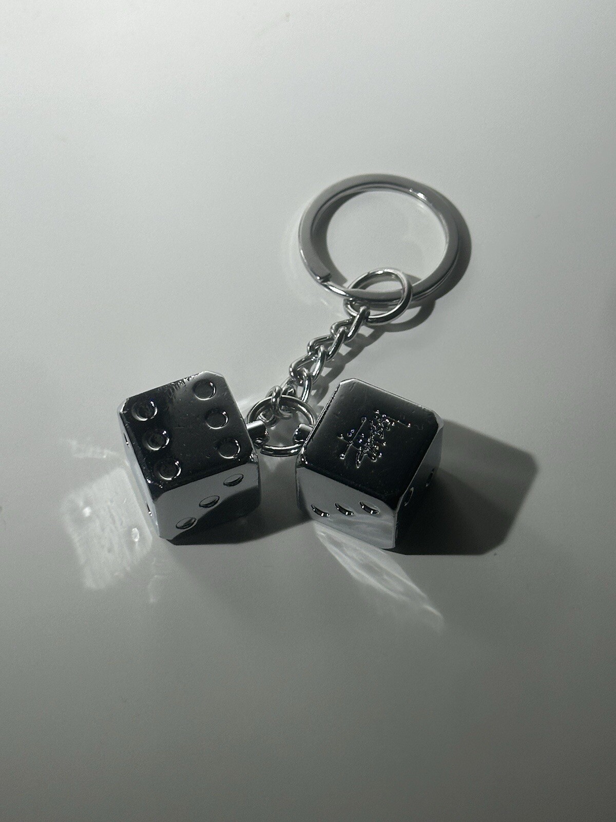 SILVER STUSSY DICE KEYCHAIN - *BRAND NEW*  ORIGINAL PACKAGING - READY TO SHIP ✅