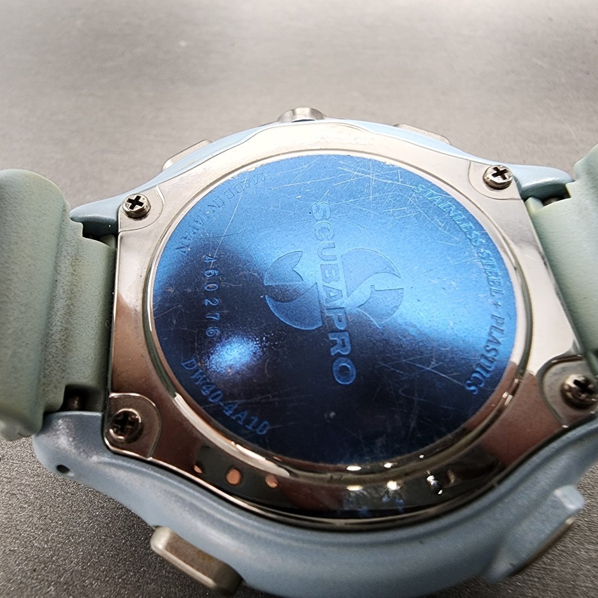 メンズウェア SCUBAPRO Xtender Quattro Scubapro Xtender Quattro Dive Computer Blue 48mm LCD Alarm New