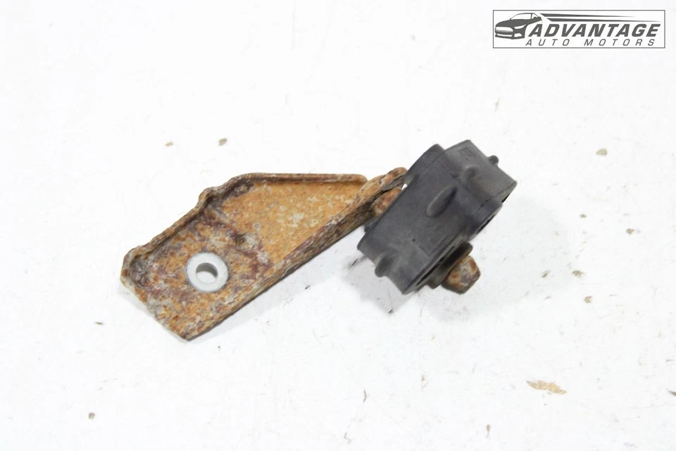 2014-2016 BMW 328I F34 2.0L traseiro esquerdo silenciador tubo cabide com suporte OEM - Imagem 3 de 4