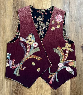 Handmade Women s Cotton Quilted Ombre Flower Printed Reversible Snap Vest EUC