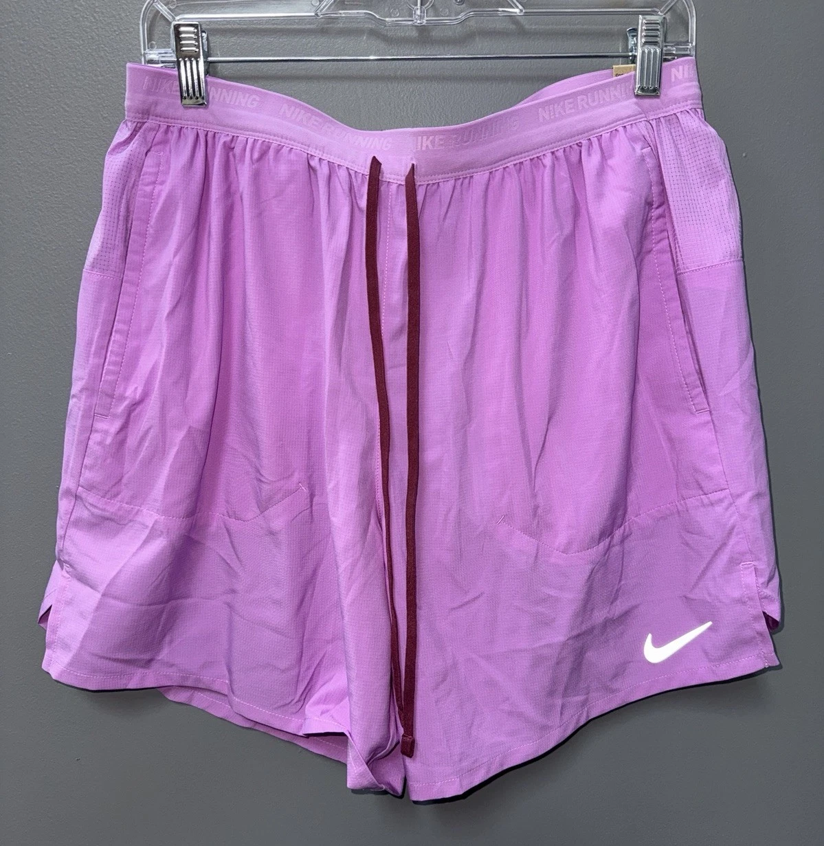 Nike Stride Running Shorts 7" 2-in-1 Purple Pink DM4759-532 Size Large New
Opens in a new window or