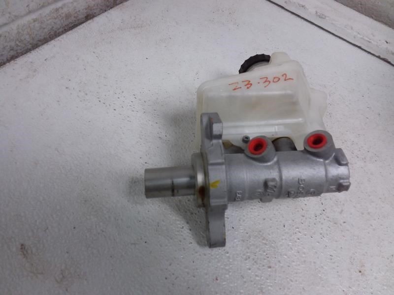 2019 MASERATI GHIBLI OEM Brake Master Cylinder 